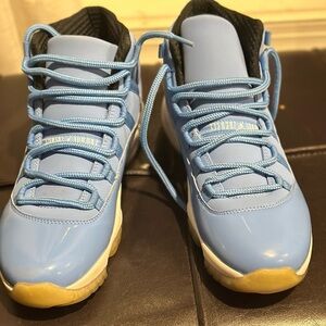 Air Jordan 11 Retro “Pantone”